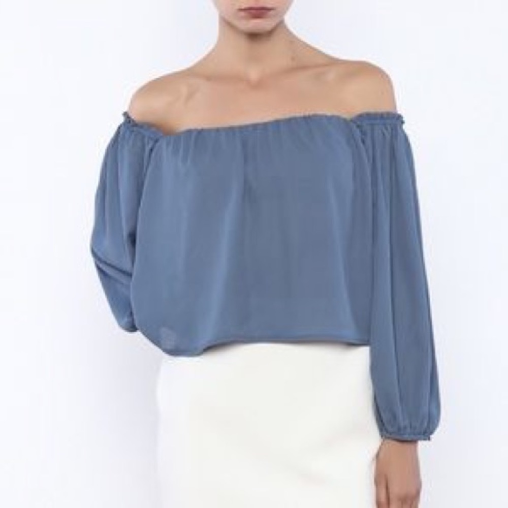 L’atiste off the shoulder long sleeve crop top